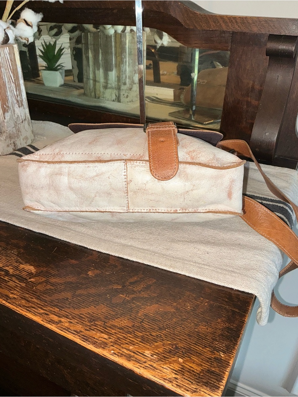 Bed Stu Leather Venice Beach Crossbody Nectar Tan Rustic Retail $240 - Picture 7 of 12